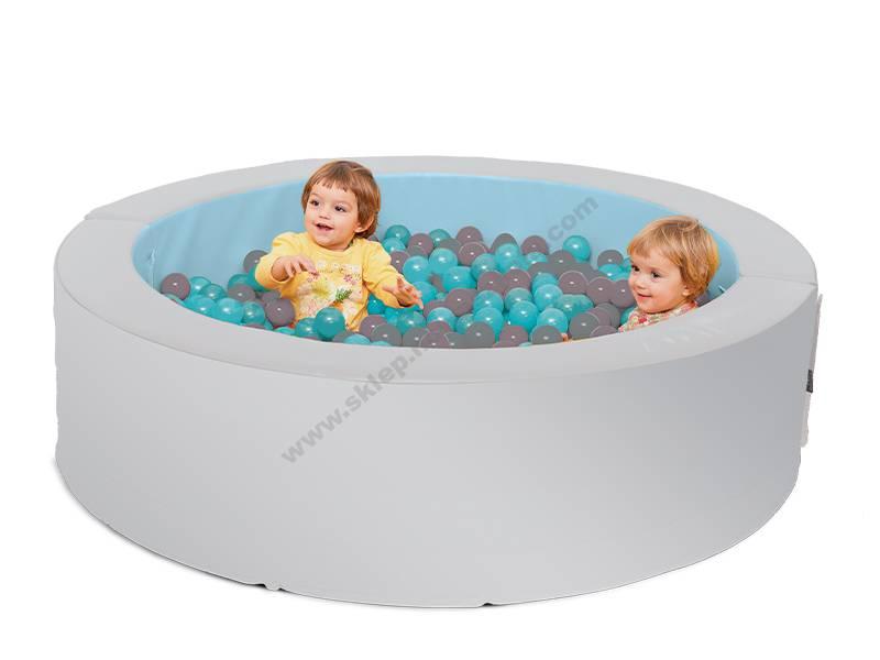 Softplay bazeni z žogicami. Okrogla